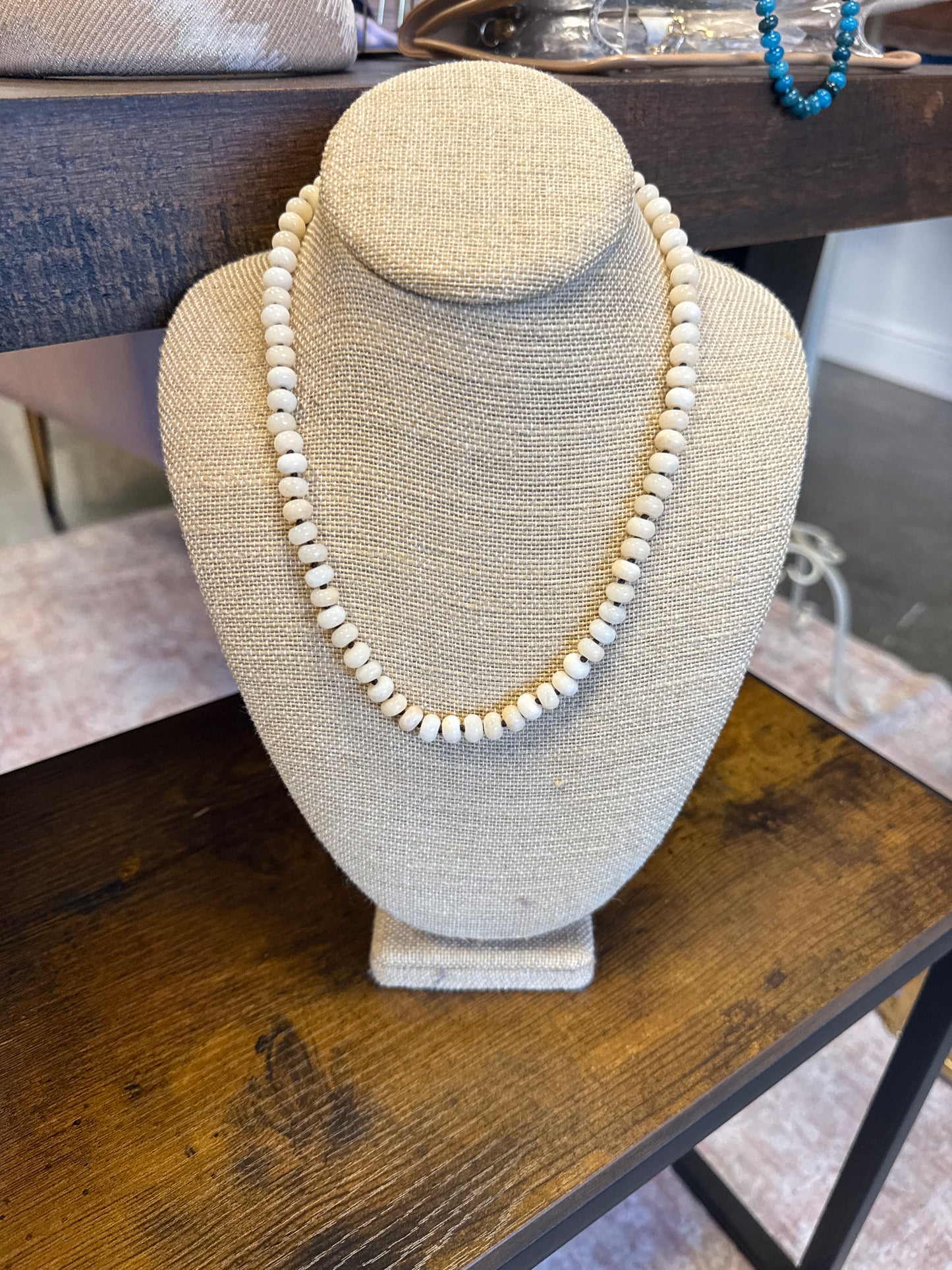 Cream beaded necklace