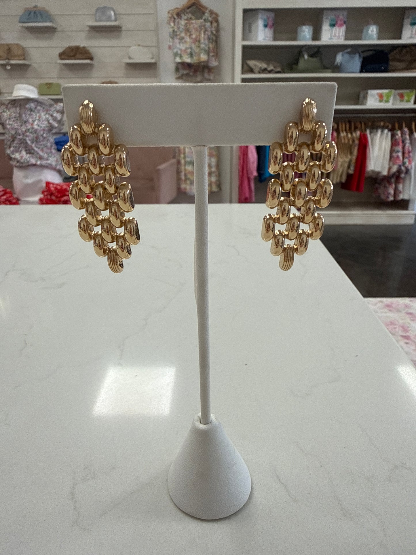 Gold drop earring