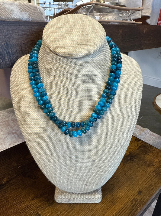 Turquoise beaded necklace