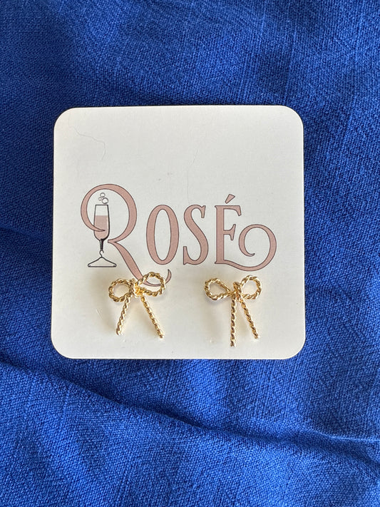 Bow stud